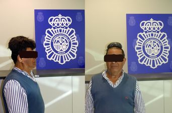 Man arrested at Barcelona Airport for smuggling cocaine under world’s most obvious wig