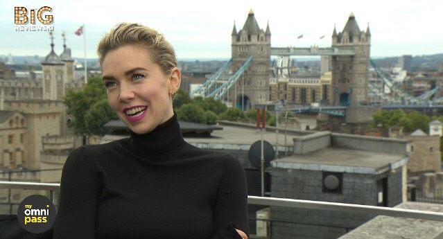 vanessa kirby catwoman