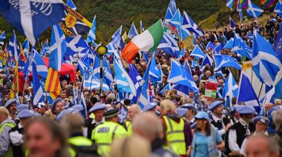Thousands take to the streets in Edinburgh for Scottish independence
