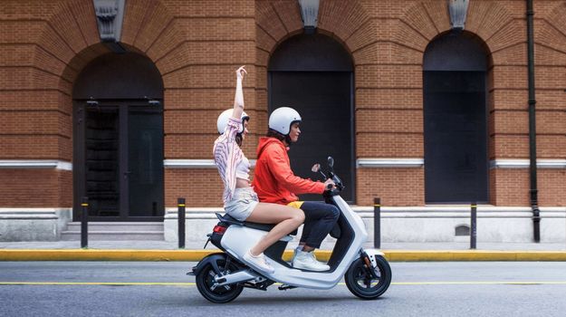 electric mopeds Ireland