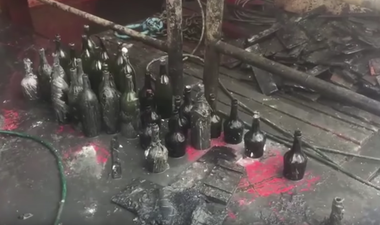 900 bottles of alcohol found at sea from WWI shipwreck