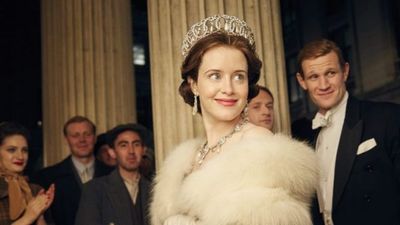 Claire Foy is returning to The Crown for Season 4 (Report)