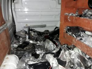 €30,000 in stolen car parts uncovered in Westmeath