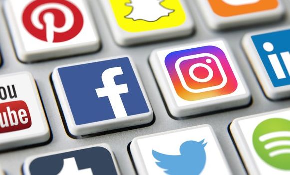 Netflix social media