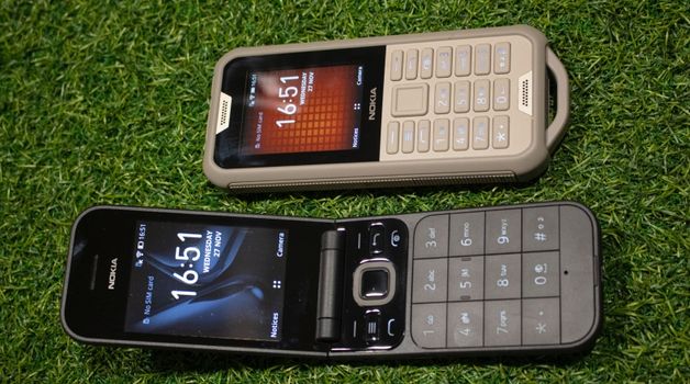 Nokia 2720 and 800 tough review