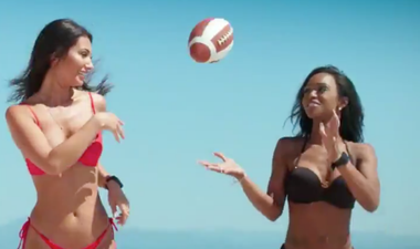 New Netflix series puts sexy singles together on an island, challenges them to go without sex for $100k prize