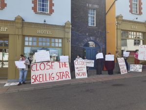 Hunger strike at Skellig Star Hotel Direct Provision called off