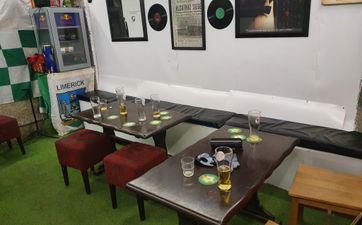 Gardaí shut down “fully operational, unlicensed bar” set up in garage in Limerick