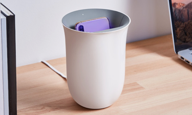 Tech Corner: UV sanitise your phone while its charging