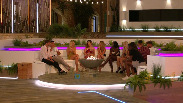 love island break in