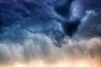 Met Éireann forecasts “heavy thundery showers” for the weekend