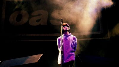 WATCH: Oasis release previously unseen live version of ‘Live Forever’