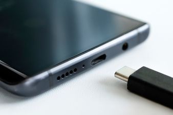 EU plan for “common charger” could mean a significant headache for Apple