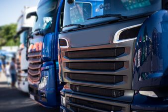 UK Government asks Germans with no HGV experience to drive lorries