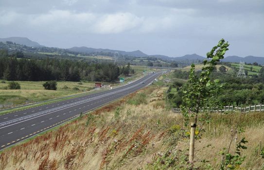 New N4 dual carriageway