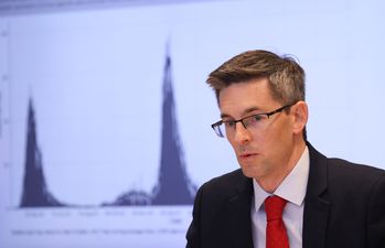 People visiting family for Christmas need to “rein in socialisation” in coming weeks, says Deputy CMO