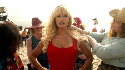 Pam & Tommy review: An unmissable look behind the world’s most-famous sex tape