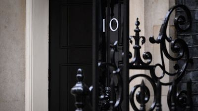 UK police request “minimal reference” to Downing Street parties in official report