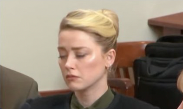 Amber Heard “distraught” as court hears explicit Johnny Depp text message