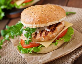 RECIPE: How to make this spicy Cajun Chicken Burger from scratch