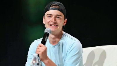 Stranger Things star Noah Schnapp comes out as gay in the most Gen Z way