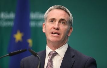 Fine Gael TD Damien English resigns as Minister of State over controversy surrounding planning application