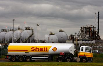 Shell announces all-time record annual profits of almost $40bn