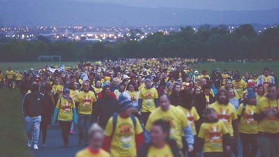 Tens of thousands show support for mental health with Darkness Into Light campaign