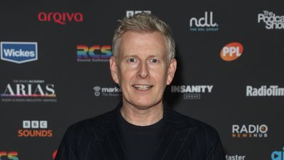 Patrick Kielty to continue hosting Saturday morning BBC radio show as well as the Late Late