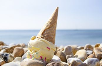 Hot weather will stay beyond the Bank Holiday weekend, says Met Éireann