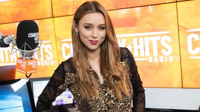 Una Healy lands guest-presenter role on Ireland AM