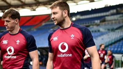 “My wife and the kids are like as breath of fresh air, when I go home” – Iain Henderson