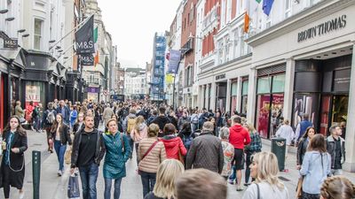 Man hospitalised after being stabbed on Grafton Street