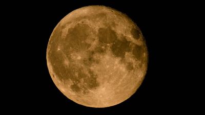 Super blue moon visible above Ireland this week for first time in a decade