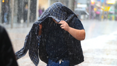 Status Yellow rain warning for six counties as Ireland braces for Storm Ciarán