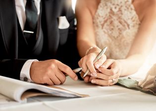 Conjoined twin and reality TV star Abby Hensel is now married