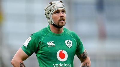 Ireland hit with huge Mack Hansen blow ahead of 2024 Six Nations