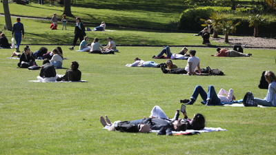 Bank holiday weather ‘looks positive’ as thunderstorms set to give way to sun