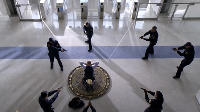 Crime thriller show with ‘best ever opening’ now streaming in its entirety