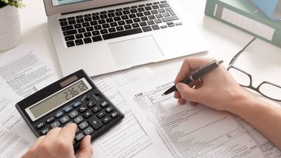 Expert explains how to pay less tax in Ireland – and everyone can do it