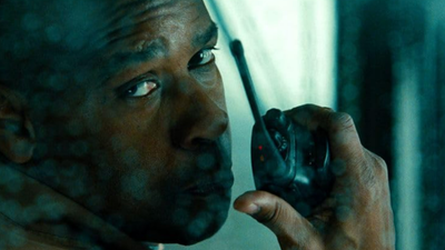 A nail-biting Denzel Washington thriller is among the movies on TV tonight