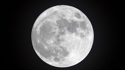 Here’s when the Supermoon Eclipse is visible over Ireland this week