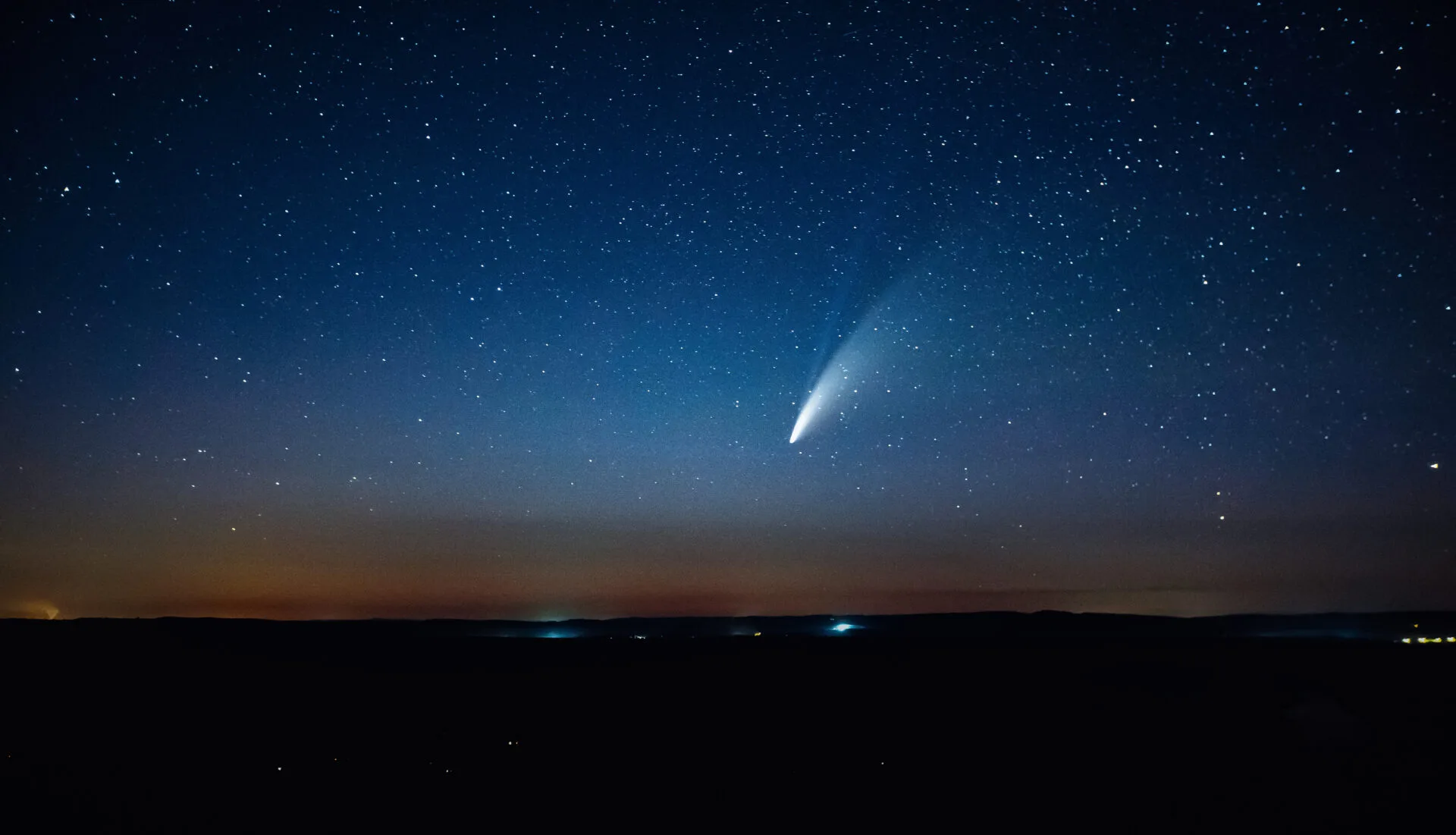 Once-in-a-life-time comet last seen when the Neanderthals walked the earth set to light up Irish skies