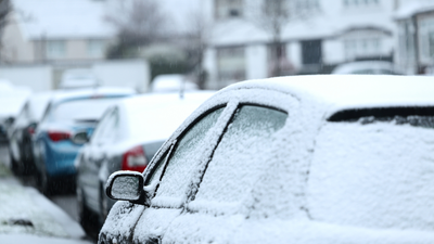Met Éireann say snow is now expected in Dublin and eleven other counties